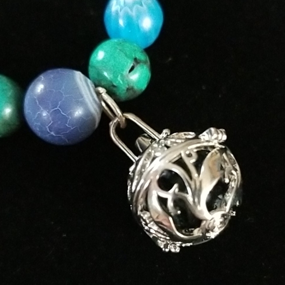 NWT Boho Beaded Diffuser Stretch Bracelet - Picture 5 of 16